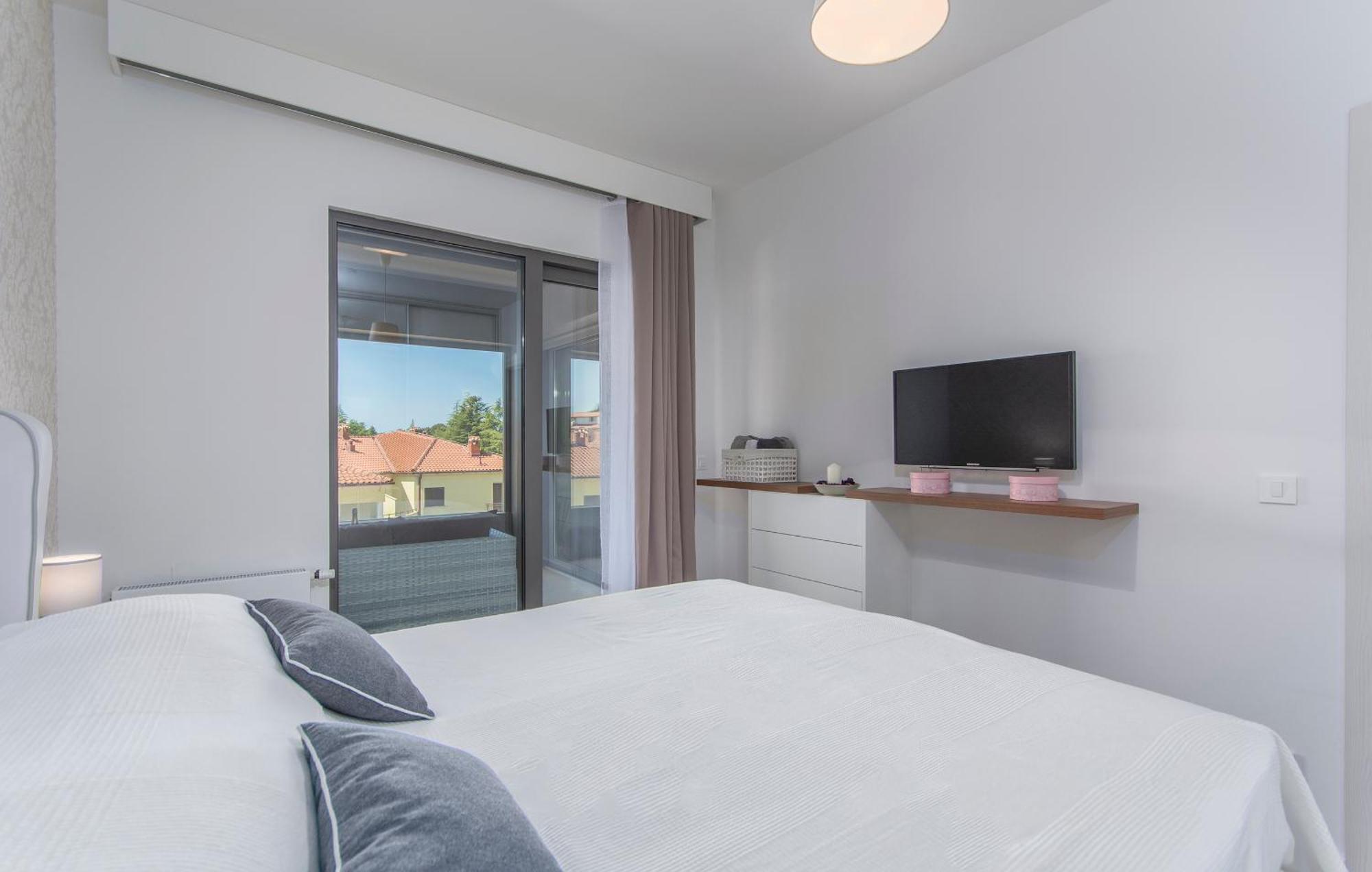 Apartment Spada Porec Bagian luar foto